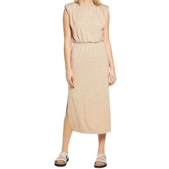 WAYF Padded Shoulder Midi Dress - Picture 1 of 15